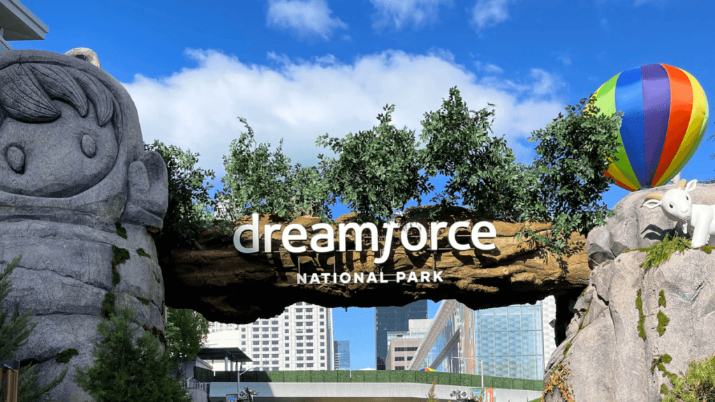 5 Reasons Why Data Pros—Like You—Should Attend Dreamforce